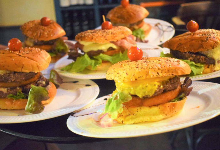 Savourez les recettes uniques de Burger et Ratatouille à Montpellier dans l’Hérault